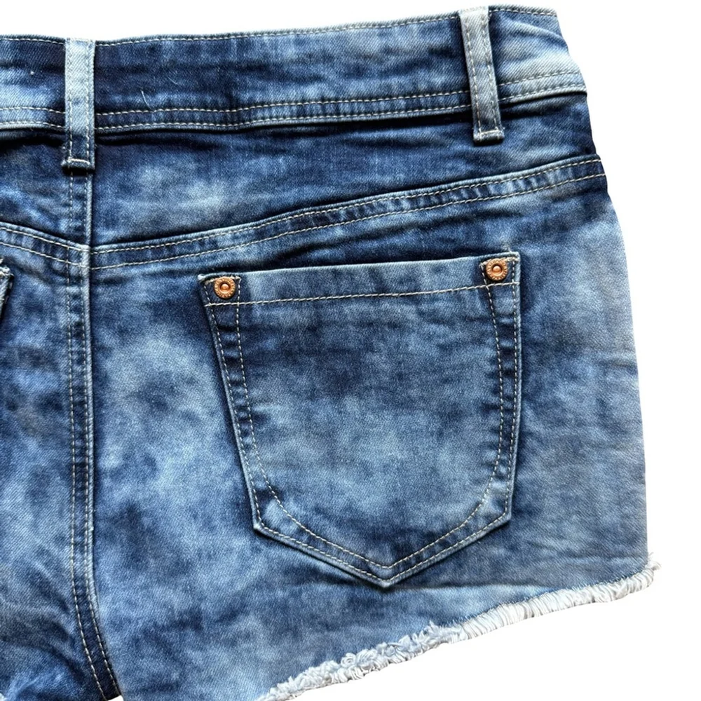 Parisian Collection Blue Denim Shorts with White Lace Overlay Size 7 Boho Y2K